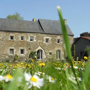 Bed & Breakfast Manoir De Questinguy 