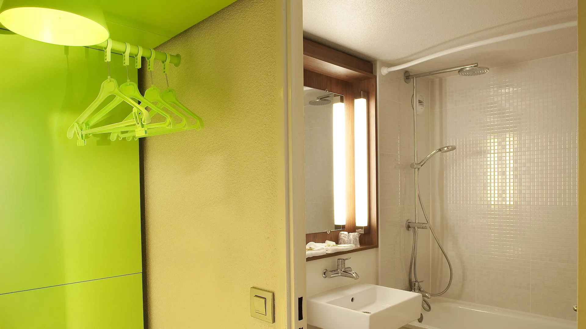 Campanile Clermont-Ferrand ~ Riom Hotel