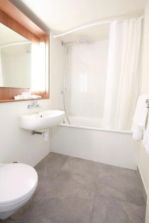 Campanile Clermont-Ferrand ~ Riom Hotel 3*,